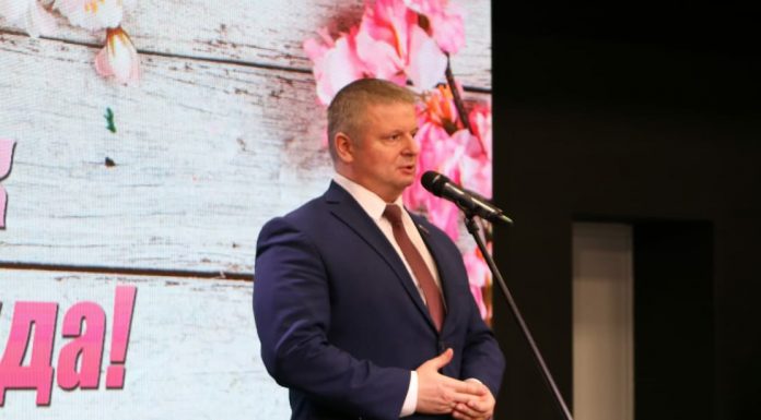 Председатель Тульской Федерации профсоюзов Сергей Судницын принял участие в областном торжественное мероприятии, посвященном Празднику Весны и Труда